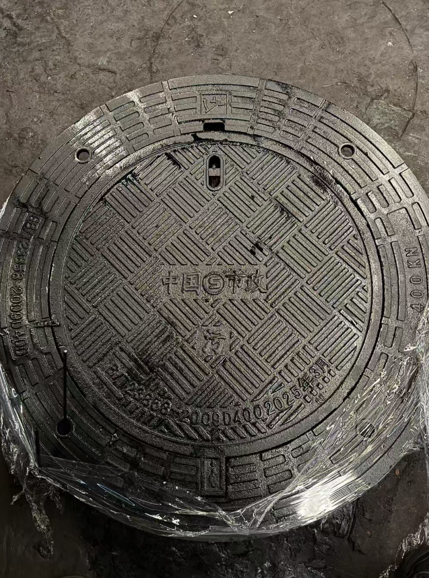 绩溪球墨铸铁防沉降井盖展示